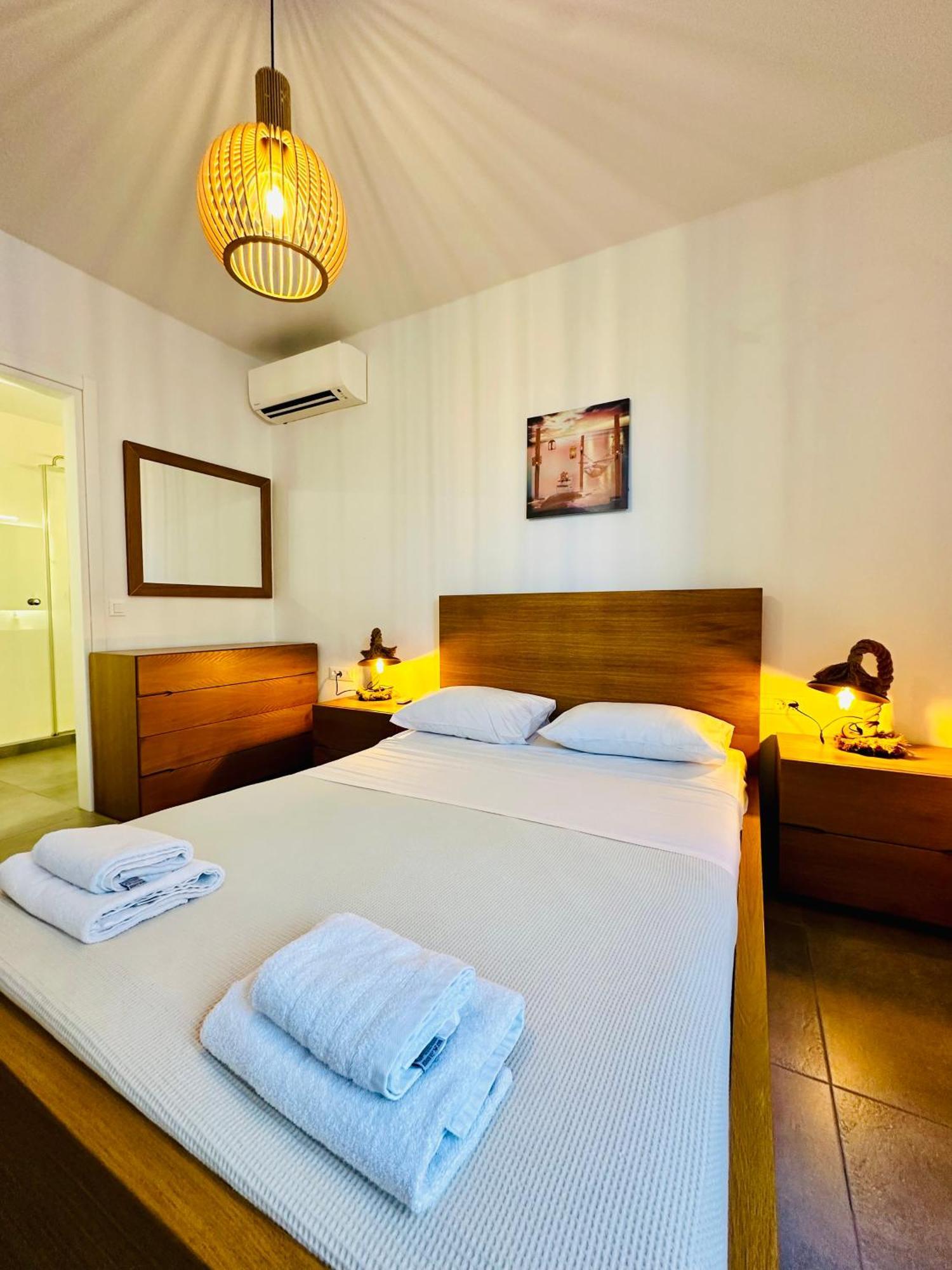 Seaview & Jacuzzi Summer Residence Mykonos Town Экстерьер фото